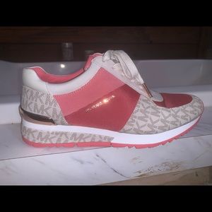 Michael Kors Allie Two-toned Logo Trainers